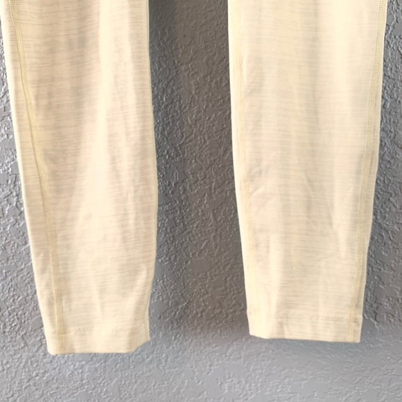 Outdoor Voices women’s Leggings - Picture 9 of 14